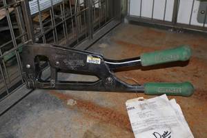 lot 611 image: Greenlee No. 724 Stud Punch