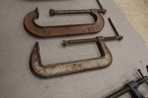 lot 624 image: Lot of (2) C-Clamps 10-grip