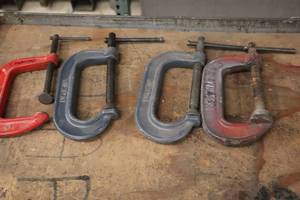 lot 633 image: Lot of (4) C-Clamps 4-grip