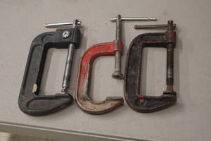 lot 638 image: Lot of (3) C-Clamps 4-grip