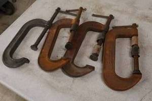 lot 649 image: Lot of (4) C-Clamps 6-grip