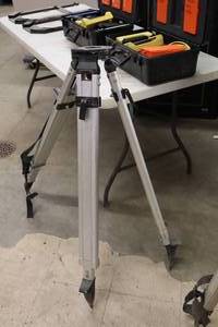 lot 657 image: Adjustable Survey Tripod