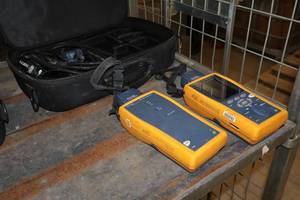 lot 694 image: Fluke Networks CableAnalyzer DTX-1800 Cable Analyzer Kit with Case