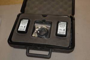 lot 685 image: Ideal DataLite Cable Identifier Power Units with Case