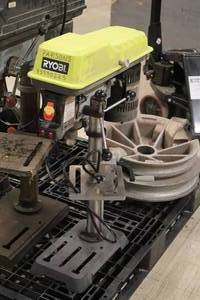 lot 511 image: Ryobi 10 Bench Drill Press with laser  DP 103L