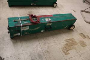 lot 522 image: Greenlee No. 851 2300W 12-4 Portable PVC Conduit Heater