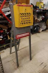 lot 531 image: Lockout Tagout Station Metal Lock Box with Stand