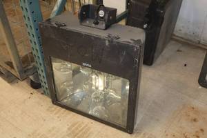 lot 716 image: Outdoor Light Fixture 23x22x10
