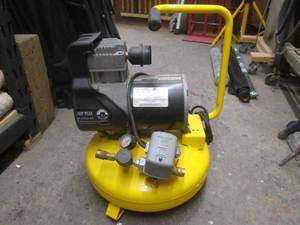 Emerson 2hp 4-gallon pancake air compressor