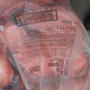 lot 8 image: 10 OIL SORBENT PILLOWS