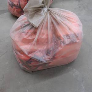 lot 9 image: 10 OIL SORBENT PILLOWS