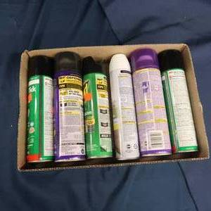 lot 59 image: 5 NEW RAID FLEA AND ROACH KILLER