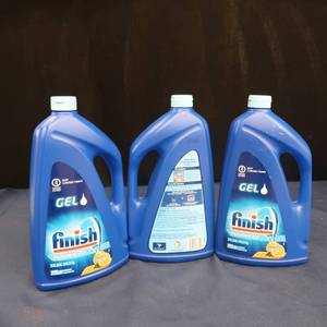 lot 81 image: 3 FINISH ORANGE SCENT DISH SOAP