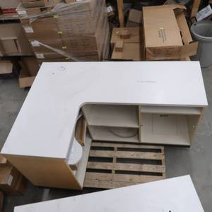 lot 134 image: OFFICE WORK DESK WITH 4 OUTLET PLUG IN