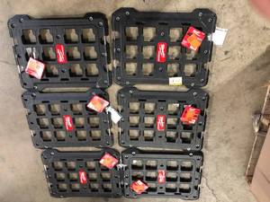 Milwaukee PACKOUT Wall and Floor Mounting Plate Customer Returns See Pictures