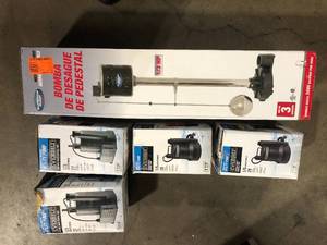Lot of Assorted Plumbing Items Various Models and Conditions  Customer Returns See Pictures