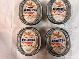 4x 7.5oz Philadelphia Cream Cheese-Garden Vegetable