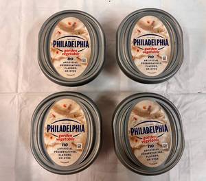 4x 7.5oz Philadelphia Cream Cheese-Garden Vegetable