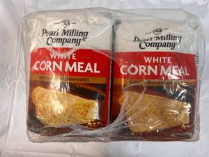 8x 5lb Bags White Corn Meal
