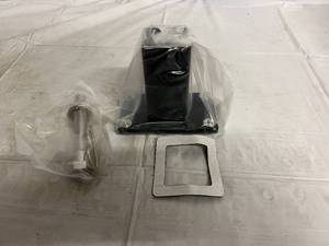 lot 59 image: Car Hitch - Fits All Standard 2 inch Hitch Recievers