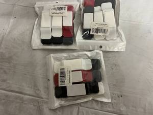 lot 119 image: 3 x 6 Packs of Plug in Cord Organizers