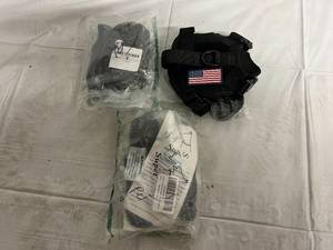lot 154 image: 2 Small Cat Harnesses & 1 XXS Cat Harness