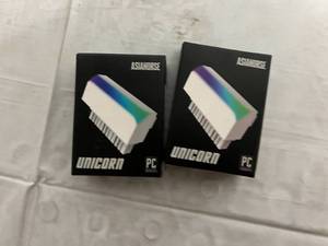 lot 173 image: 2 Asiahorse RGB 24 Pin Motherboard Adapters