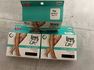 lot 239 image: 32 Packs of Leggs to Go Ultra Sheer Pantyhose- Knee High - Plus Jet Black Sheer Toe
