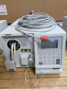 lot 18 image: Waters Dual Absorbance Detector 87E