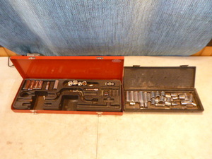 lot 37 image: Variety of Sockets