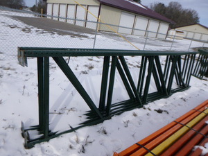lot 1 image: 4 - 15 Pallet Racking Frames