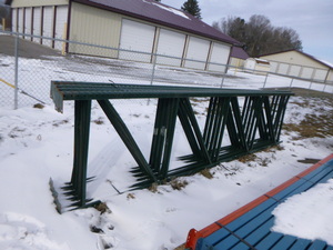 lot 4 image: 5 - 15 Pallet Racking Frames