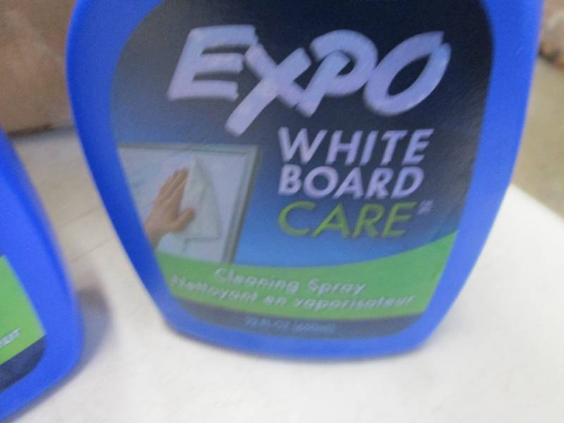 2 - 22 oz Expo White Board Care...