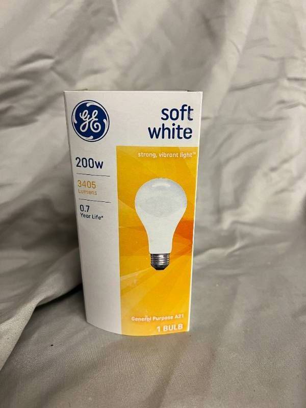 12 200w Soft White GE Light Bulbs