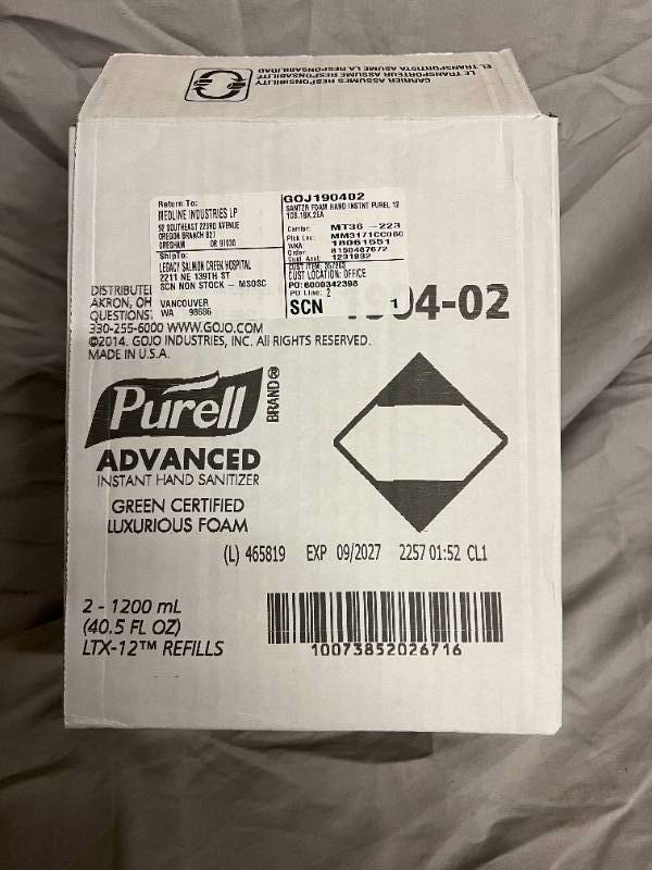 2 Pack of Foaming Purrell Hand Sanitzer Refills