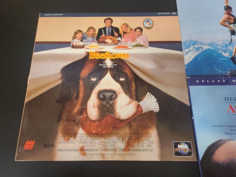 5 Vintage Laser Disc Movies Feat. Hunt for Red October