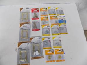 19 - Hardware, Screw Eyes, Hooks & Eyes, Safety Hosp, Coat Hooks, Cup Hooks