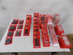 42 - Furniture Cups, Rubber, Plastic, Carpet