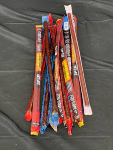 lot 117 image: 12 Assorted Long Beef Sticks Best by 04062023