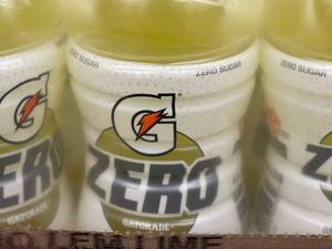 lot 143 image: Gatorade Zero 15 Pack 28oz lemon lime Best by 10232023