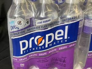 lot 410 image: Propel Grape 24 Pack Fitness Water Best by 11202023