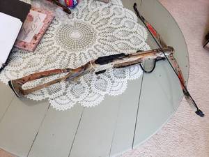 lot 75 image: Crossbow
