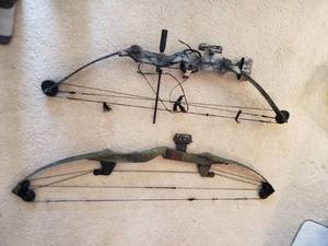 lot 77 image: Bear Compound Hunting Bows, Truball Release