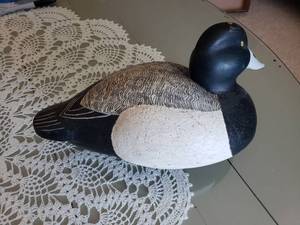 lot 94 image: Soine Duck Decoy