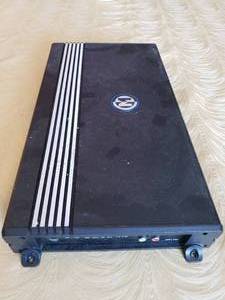 lot 121 image: Memphis Monobock 500W Amplifier
