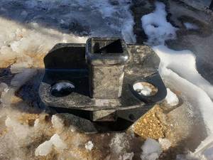 lot 173 image: Receiver Hitch