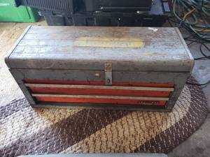 lot 181 image: Craftsman Toolbox
