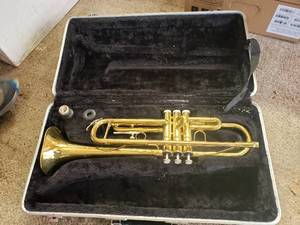 lot 198 image: Trumpet