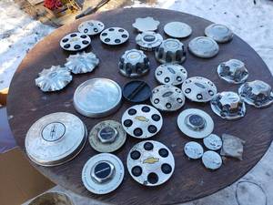 lot 229 image: Various Hub Covers and Caps