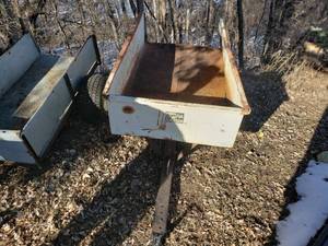 lot 234 image: 2 Wheel GardenUtility Cart #2